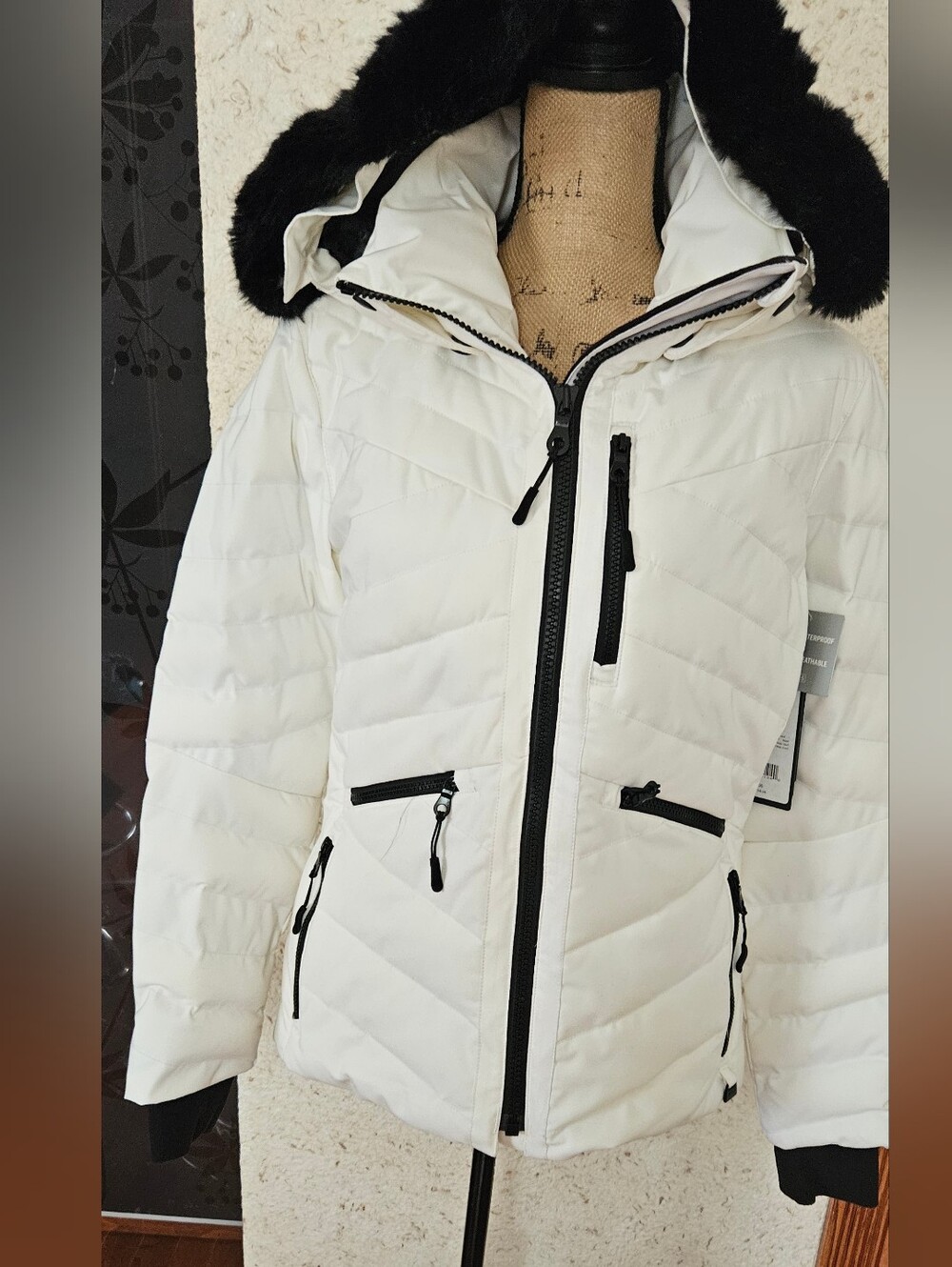 NILS White Quilted Puffer Jacket with Black Faux Fur Trim
